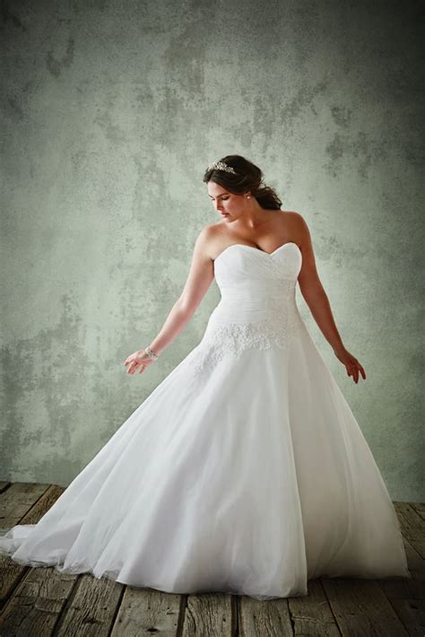 Tips For Finding The Perfect Dress Davids Bridal Plus Size Wedding