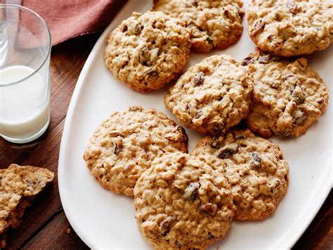 Ina garten's chocolate pecan scones. oatmeal_cookies1