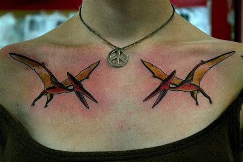 Joey kramer is an american musician, known for being the drummer of rock band aerosmith. pterodactyls | Kramer tattoo, Leaf tattoos, Tattoos