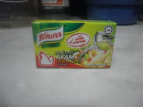 Masukkan kiub pati ayam, serbuk lada hitam dan lada sulah secukup rasa. Anjelite: Resepi : Sup Bebola Ikan (Home Made) - Boyanese ...