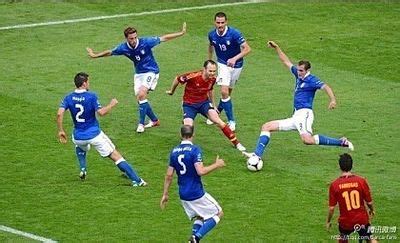 1948년 하계 올림픽에서 처음 국제 무대에 발을 내디뎠고 1954년 fifa 월드컵을 통해 처음 월드컵 본선 무대를 밟은 이후 1986년 fifa 월드컵부터 2018년 월드컵까지 아시아에서 유일하게 9회 연속 본선에. 이탈리아 축구 국가대표팀 - 리브레 위키