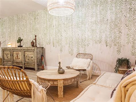 Te voilà maintenant la tête remplie d'idées créatives et locales pour créer ton salon boho chic et faire voyager ta famille au soleil… en plein jeudi soir. ¿Qué es la tendencia de decoración boho-chic?