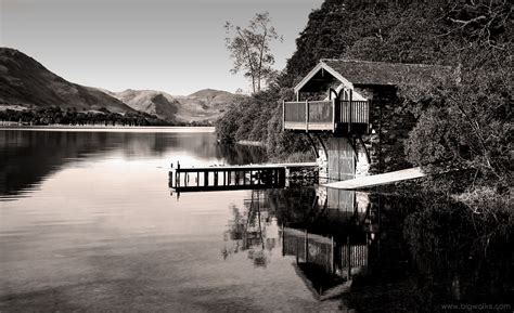 Maybe you would like to learn more about one of these? Pin by Shangyi Guo on Buildings | House boat, Lake ...