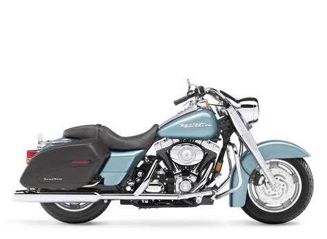 The engine produces a maximum peak output power of and a maximum torque. 2007 Harley-Davidson FLHRS Road King Custom