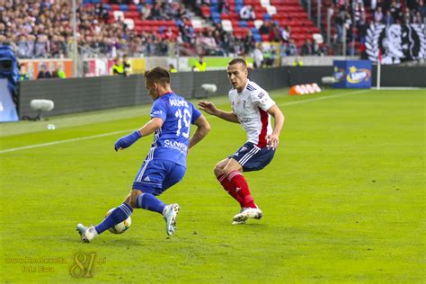 皮亞斯特足球俱樂部 (zh) club de fútbol polaco (es); Druga galeria z meczu Górnik Zabrze - Piast Gliwice ...