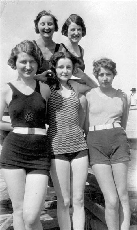 Bathing Beauties Of 1926 Vintage Swimsuits Vintage Swimwear Vintage Bathing Suits