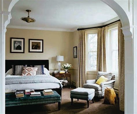 I'm sharing my decorated master bedroom today! Jenny Castle Design: March 2011