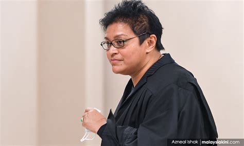 .tahun 2011, yang membolehkan pru diadakan pada satu tarikh tetap berbanding dalam tempoh lima tahun seperti di malaysia. Azalina cadang tarikh tetap pilihan raya