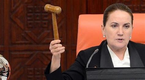 Habertürk gazetesi yazarı fatih altaylı, i̇yi̇ parti genel başkanı ve cumhurbaşkanı adayı meral akşener'e medyada yer verilmemesini eleştirdi. Meral Akşener'den Meclis Başkanı'na mektup: Alçak ...