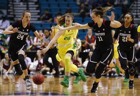 Oregon Ducks Drop One Spot To No 7 Oregon State Holds At No 11 In Ap Women’s Basketball Poll
