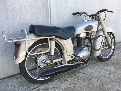 Motobécane 175 - Classic Style Motorcycles