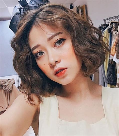 79 stylish and chic short curly hair korean style for new style best wedding hair for wedding