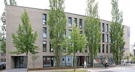 Wer die bank nicht kennt, kann es nicht wissen: Apotheker- Ärzte Bank - kbg architekten