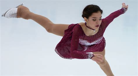 Russian Figure Skater Medvedeva Sets World Record In Single Short