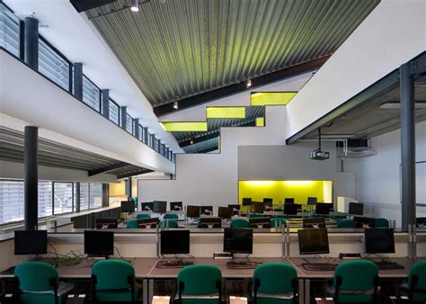 University of east london (uel) is a public university located in the london borough of newham, london, england, based at three campuses in stratford and docklands. UEL Computer and Education Buildings - e-architect