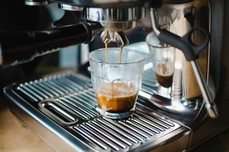 How To Use And Care For Your Espresso Machine Lid And Ladle