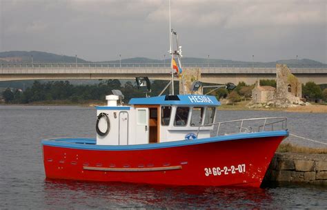 Embarcaciones De Pesca Astilleros Del Ulla