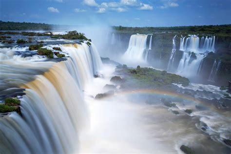 Top 10 Most Amazing Waterfalls Of The World You Have To See One Day