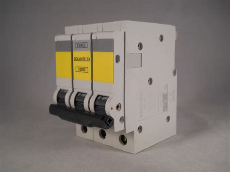 Square D Qoe Mcb 40 Amp Triple Pole 3 Phase Breaker Type D 40a