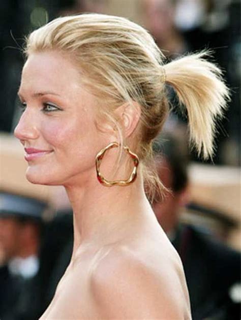 Whether you opt for some trendy fringe or go with a simple blunt cut, these lengths are just right. Ponytail Styles For Short Hair | Kurzer pferdeschwanz ...