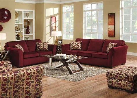 What Color Goes With Burgundy Furniture Burgundy Living Room