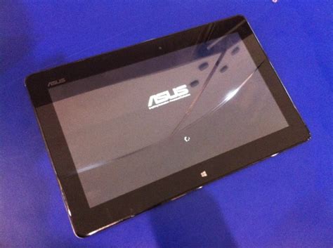 Asus Me 400 New 10 Inch Tablet With Windows 8 And Intel Clover Trail