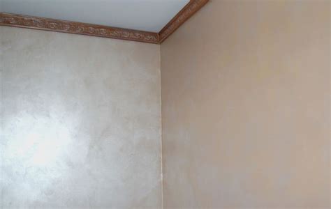 Start at one end of the stroke, and keep going in one continuous motion to the other end. FAUX ON WALL USING METALLIC PEARL GLAZE in 2020 | Metallic ...