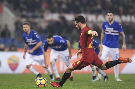 Nei 60 precedenti di campionato contro la samp a genova le vittorie della roma sono solo 9, a fronte dei 29 successi liguri. Florenzi sbaglia il rigore in Roma-Samp, malore per il ...