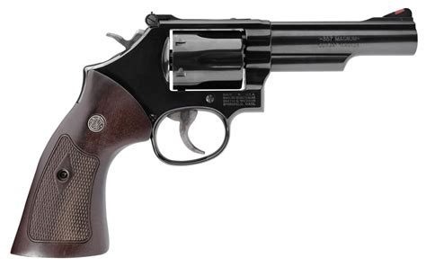 Smith And Wesson 12040 19 Classic Revolver 357 Magnum38 Sandw Special 425