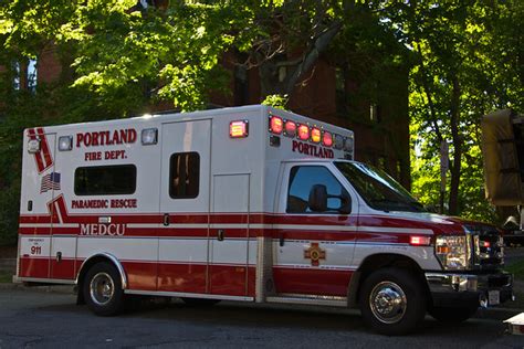 Portland Fire Department Paramedic Rescue Flickr Photo Sharing