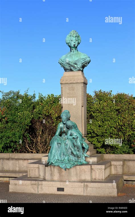 Statue Of Princess Marie Dorleans 1865 1909 Spouse Of Prince