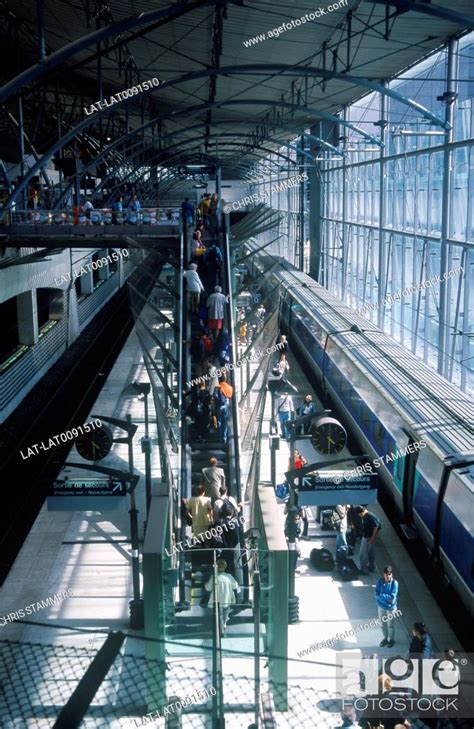 Gare Lille Europe Railway Station Platform Eurostar Train Arriving