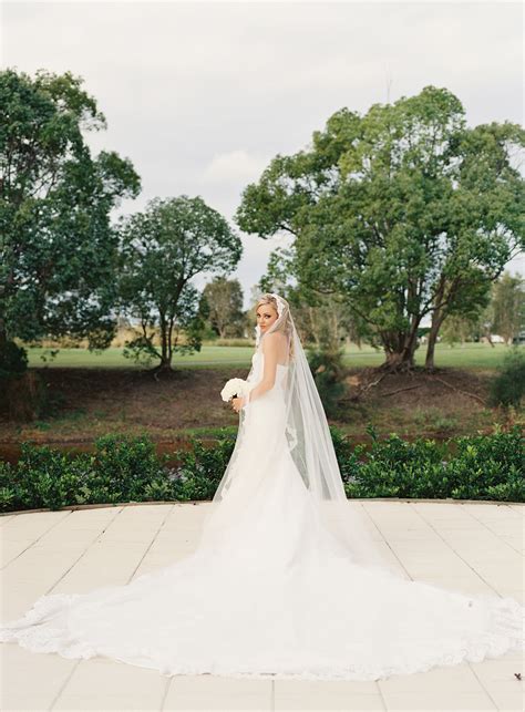 For wedding's based in gold coast & hinterlands including mt tamborine, scenic rim region, cedar creek, mudgeeraba, nerang, burleigh heads, coomera, surfers paradise, currumbin this is a list of our most popular wedding photography packages, every wedding is different, so let us know if we. Classic White Wedding|Gold Coast Wedding Photography » Gold Coast wedding photography by Casey Jane