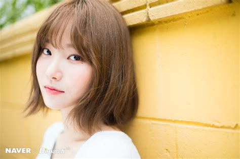 A junior student and a member of the shbs. Yeon Woo (actrice)