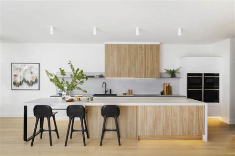 Darren was a huge fan of the black. The Block 2020 - House 1 Harry & Tash | Kinsman Kitchens