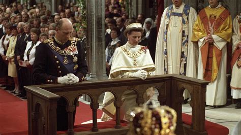 Program om og med den norske kongefamilien. Rigmors liv: Historien om den norske kongefamilien, januar ...