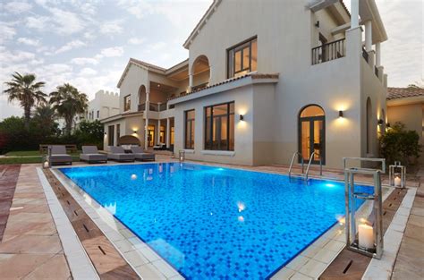 Luxury Villa Dubai Palm Villa With Private Swimming Pool Sea View