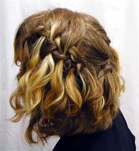 Start making french braid and keep adding more and more hair to make the braid long and thick. Hairstyles for Short Wavy Hair - Women Hairstyles