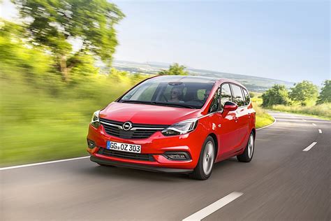 2018 opel zafira innovation 2.0 cdti 6at car seen from outside and inside. OPEL Zafira specs & photos - 2016, 2017, 2018, 2019 ...