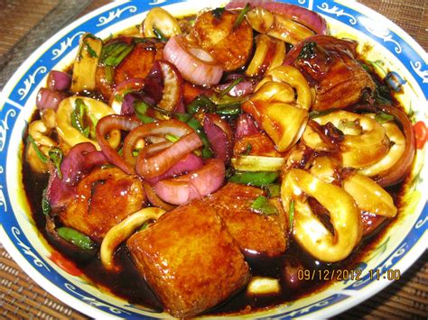 Untuk itu, berikut kami senaraikan 10 resepi telur berkuah untuk anda. RESEPI CIKGU ANI: TAUHU TELUR-SOTONG MASAK KICAP