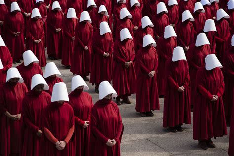 How To Watch The Handmaids Tale Season 4 Online From Anywhere In The