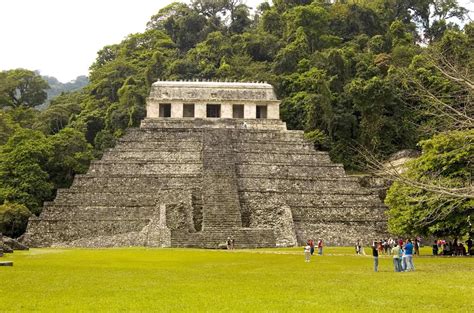 Palenque Archaeological Site Spirit Of The Mayan World