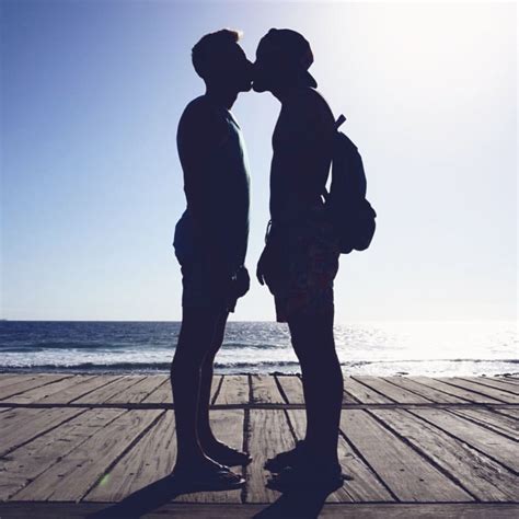 Evergreen Aesthetics 〗 Kiss Tumblr Tumblr Gay Kissing Couples Cute Gay Couples Same Love