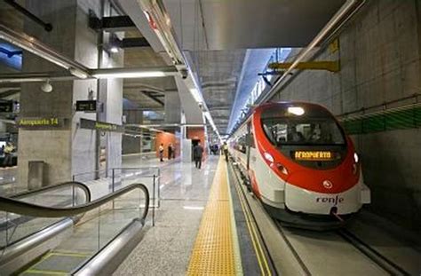 Cómo Ir En Tren Del Aeropuerto De Madrid Al Centro De La Ciudad 2021