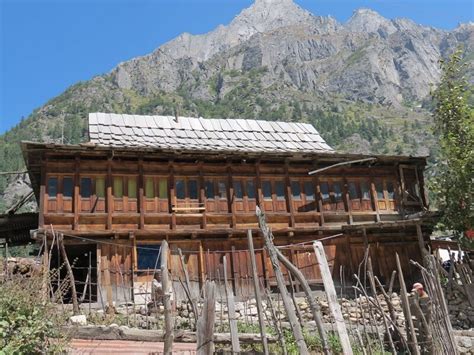 Kinnaur surrounded by the tibet to the east, in the northeast corner of himachal pradesh, about 235 kms from shimla is a tremendously beautiful district having the three high mountains ranges i.e. Kinnaur Tour package itinerary, Kinnaur itinerary, Kinnaur ...