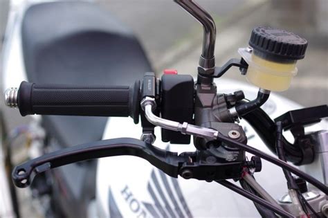 High quality clear plastic reservoirs and the mounting parts necessary to mount them to your gal. GALESPEED ラジアルブレーキマスターVRC のパーツレビュー | CB1300 SUPER FOUR ...