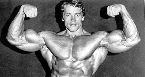Arnold Schwarzenegger Muscle Off 71