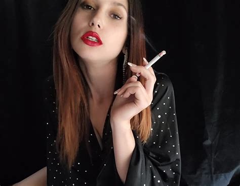 Glamour Real Smoking Official Site Of Real Smoking Girl Come On In