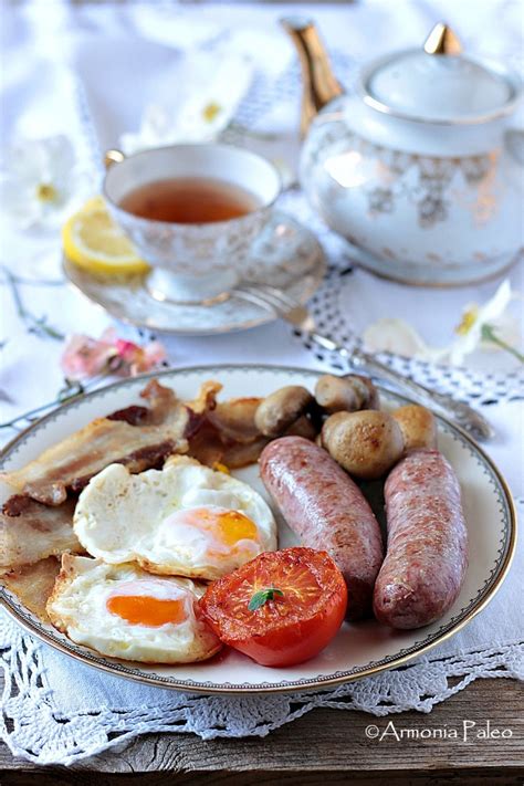 La tua idea del cibo arabo tedesco inglese spagnolo francese ebraico italiano giapponese olandese polacco. Full English Breakfast - Colazione Completa all'Inglese ...