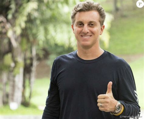 Após o lançamento de seu novo posicionamento, a ypê leva aos seus consumidores a promocional ypê. Novo iate de Luciano Huck tem quatro andares avaliado em R ...